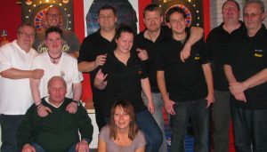 Sex, Darts & Rock'n Roll zu Gast bei den Minions