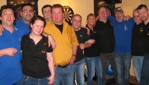 Sex, Darts & Rock'n Roll zu Gast bei den Böhsen Geierz